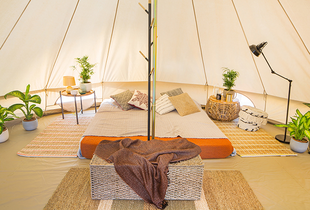 Интерьер палатки-шатра