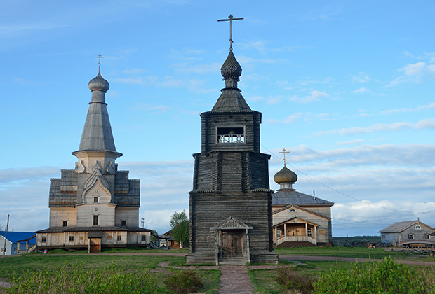 Успенская церковь в селе Варзуга