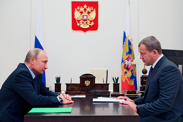 Владимир Путин и Сергей Морозов