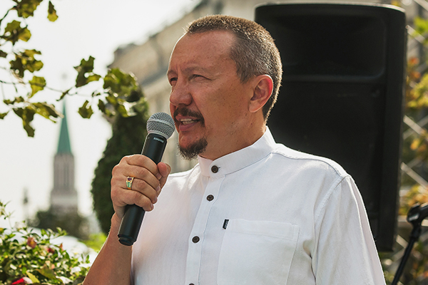 Александр Шлычков