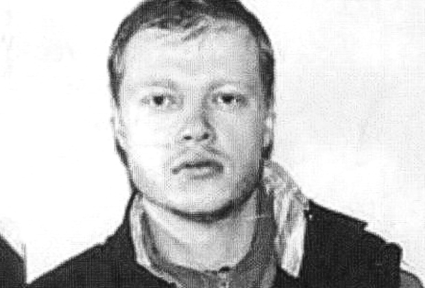 postavil-kameru-ot-vorov-poymal-zhenu-v-izmene