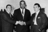 Братья сохранили любовь к боксу и водили дружбу с лучшими боксерами мира. Вместе с легендой бокса тяжеловесом Джо Луисом в 1960 году. 