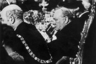 30 июня 1934 года. Уинстон Черчилль и достопочтенный лорд-мэр Лондона на ланче
