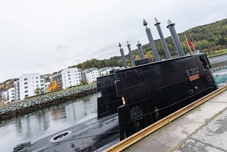 Две субмарины Военно-морских сил Норвегии HNoMS Utstein (S302) и HNoMS Uredd (S305) в порту Тронхейма перед учениями Trident Juncture 2018.