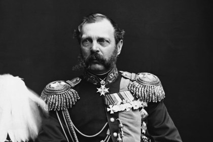 Окровавленную рубашку Александра II вернули России
