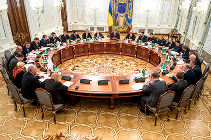 Украина анонсировала новые антиукраинские санкции