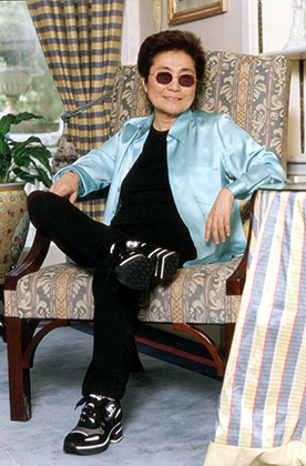 Йоко Оно в 1997 году