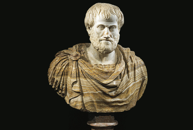 Древние греки считали, что борода и усы — символ мужественности и одновременно свободы, а Аристотель (на фото) высмеивал египтян за страсть к бритью. 