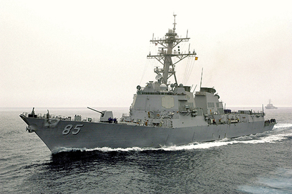 Минобороны прокомментировало приближение боевого корабля США к российским водам