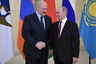 Александр Лукашенко и Владимир Путин перед заседанием Высшего Евразийского экономического совета