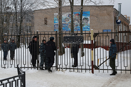 Устроивший резню в пермской школе подросток сел почти на 10 лет
