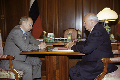Горбачев против Путина и ядерное оружие