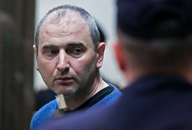 Лидер хакерской группы «Шалтай-Болтай» Владимир Аникеев, обвиняемый в незаконном доступе к компьютерной информации, во время оглашения приговора в Московском городском суде