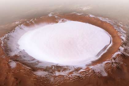 Получена фотография гигантского озера воды на Марсе