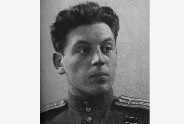 Василий Сталин