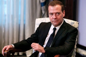 Время перемен У Медведева и его команды большие планы. Как он изменит жизнь россиян?