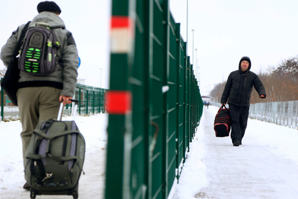 Запрет на въезд на Украину для российских мужчин отменили
