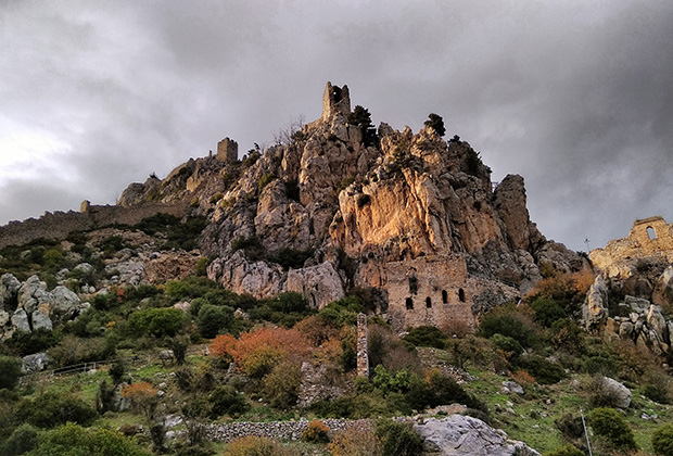 Замок святого Иллариона на гребне Киренийского хребта