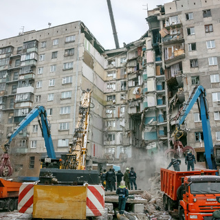 Последствия обрушения жилого дома в Магнитогорске