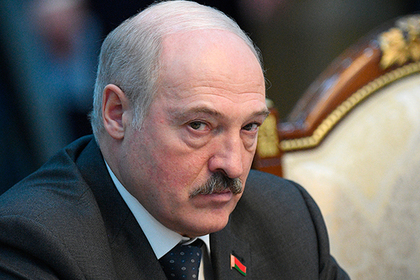 Лукашенко ответил на обвинения в заправке украинских танков