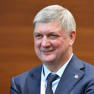 Александр Гусев