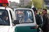 Иранская полиция следит за соблюдением мусульманского дресс-кода. Женщина на фото была арестована в Тегеране 21 апреля 2007 года за то, что ее платок не полностью скрывал волосы. 