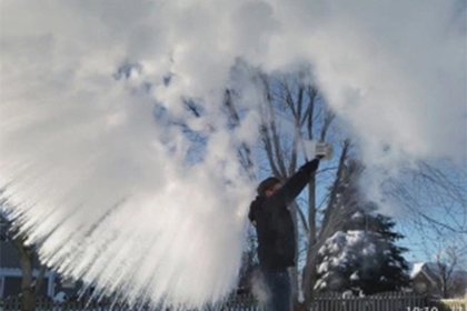 Изобретенный россиянами флешмоб на морозе оказался опасным
