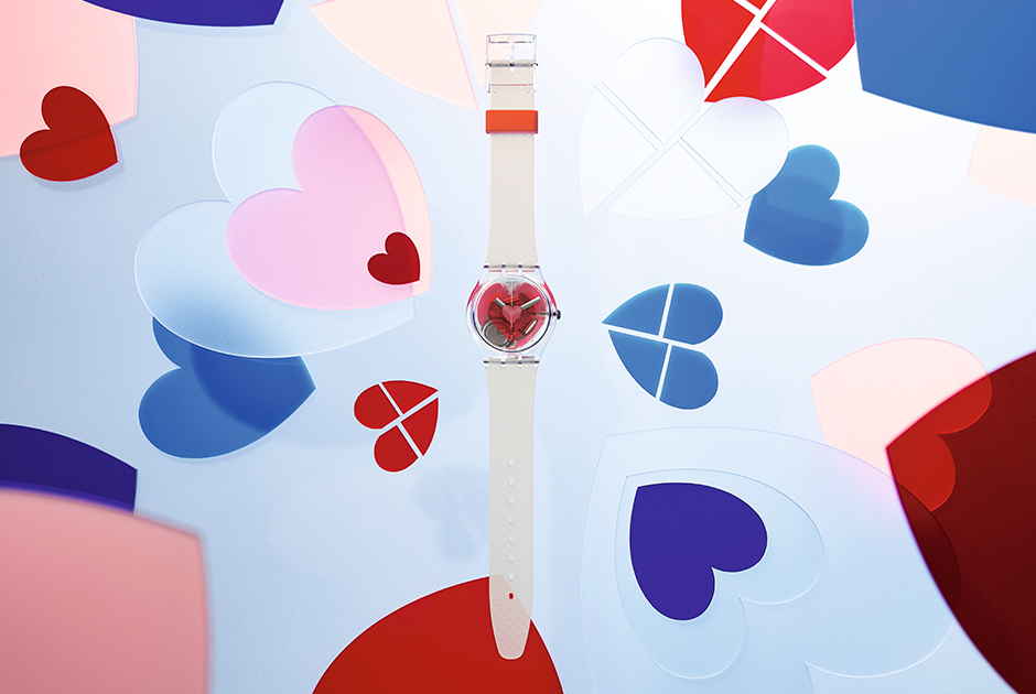 Лимитированный выпуск часов в специальной подарочной коробке украшают сразу три сердечка — чтобы она все поняла наверняка.