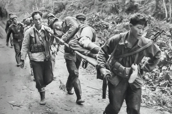 За что США воевали во Вьетнаме?