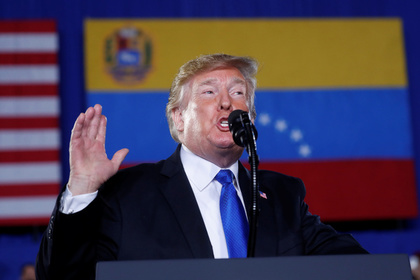 Трамп пригрозил поддерживающим режим Мадуро «потерей всего»