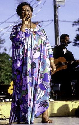 Эвора выступает на Festival International De Louisiane, 1996 год
