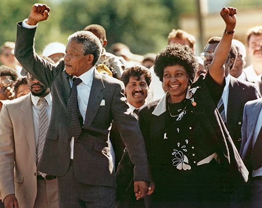 Нельсон и Винни Мандела после освобождения Нельсона Манделы из тюрьмы «Виктор», Кейптаун, 1990 год
