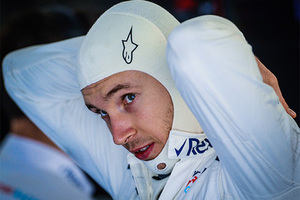 «Нужно верить, что ты лучший. Иначе задавят» Российский гонщик Сироткин потерял место в «Формуле-1». Но рассказал нам, как вернется