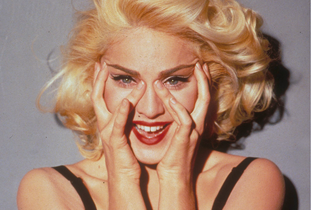 Мадонна красилась в блондинку, чтобы подчеркнуть свою сексапильность