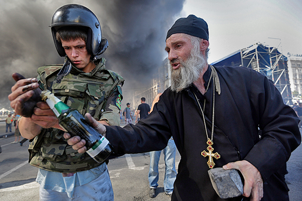 Столкновения в центре Киева. Август 2014 года