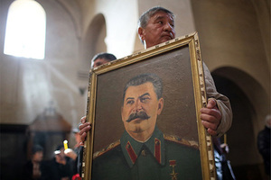 «Товарищ Сталин был очень хреновым менеджером» Почему россияне верят в исторические мифы и не хотят знать правду