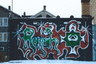 Подконтрольную территорию бандиты обозначали красочными граффити. 