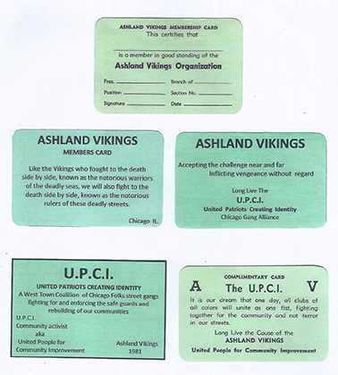 У Ashland Vikings был целый набор карточек на разные случаи жизни. Некоторые предусматривали пустые места, чтобы вписать туда персональные данные, на других были написаны правила жизни группировки. 