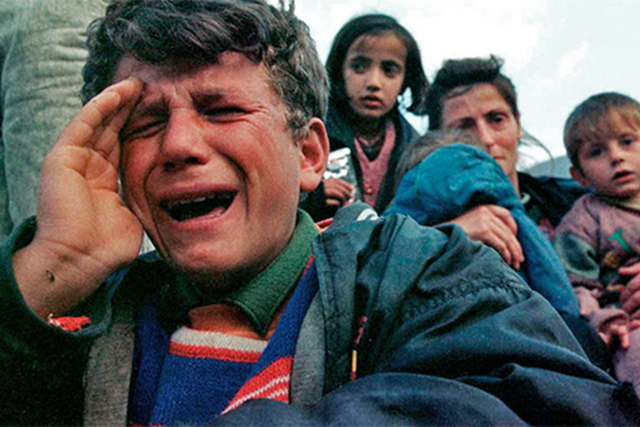 25 лет бомбардировок югославии. Бомбардировки Югославии. Бомбардировка Югославии 1999 дети.