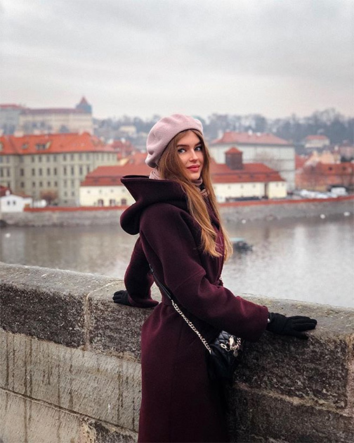 Алина не мыслит жизни без путешествий. Свой 20-й день рождения победительница отметила в Праге. В зарубежных поездках она черпает силу и вдохновение.