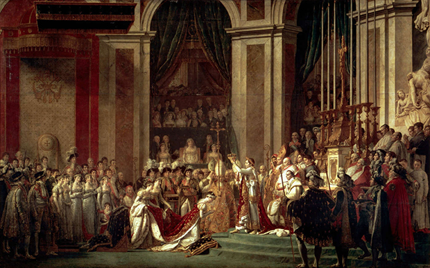 Одна из самых известных картин Жак-Луи Давида «Коронование императора Наполеона I и императрицы Жозефины в соборе Парижской Богоматери 2 декабря 1804 года» изображает момент, когда император Франции венчает свою супругу, забрав корону из рук Папы Римского. 
