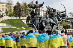 Последняя битва Украина выбирает между Зеленским и Порошенко. Ждать ли нового Майдана?