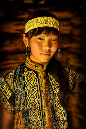 Девушка народности нивхи, Сибирь
