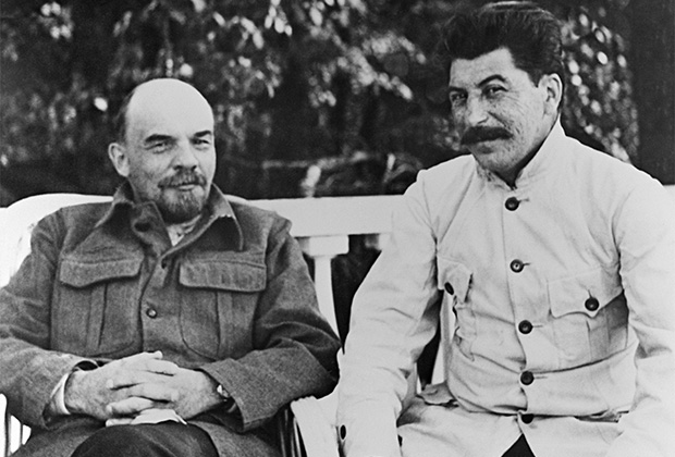  Владимир Ленин и Иосиф Сталин