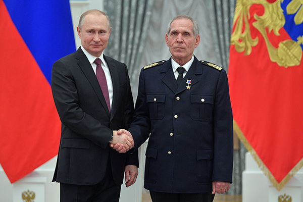 Владимир Путин и Сергей Антонов