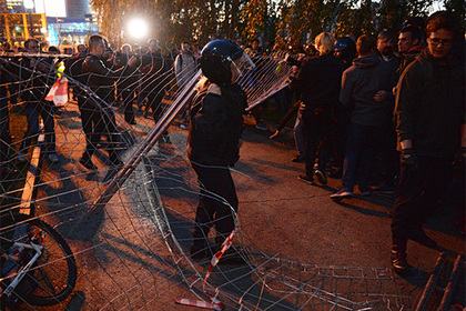 В Екатеринбурге арестовали более 20 участников протеста против храма Перейти в Мою Ленту