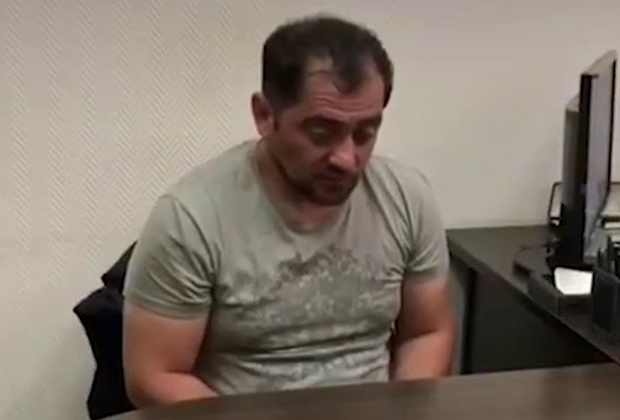 Задержанный по делу об убийстве Никиты Белянкина на допросе