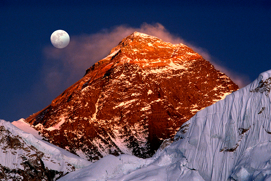 Кладбище на Эвересте: фото и история не для слабонервных!