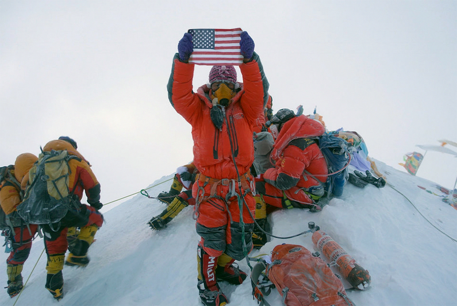 В мае 2018-го Лакпа Шерпа побила собственный мировой рекорд и стала первой женщиной, девять раз поднявшейся на Эверест. 