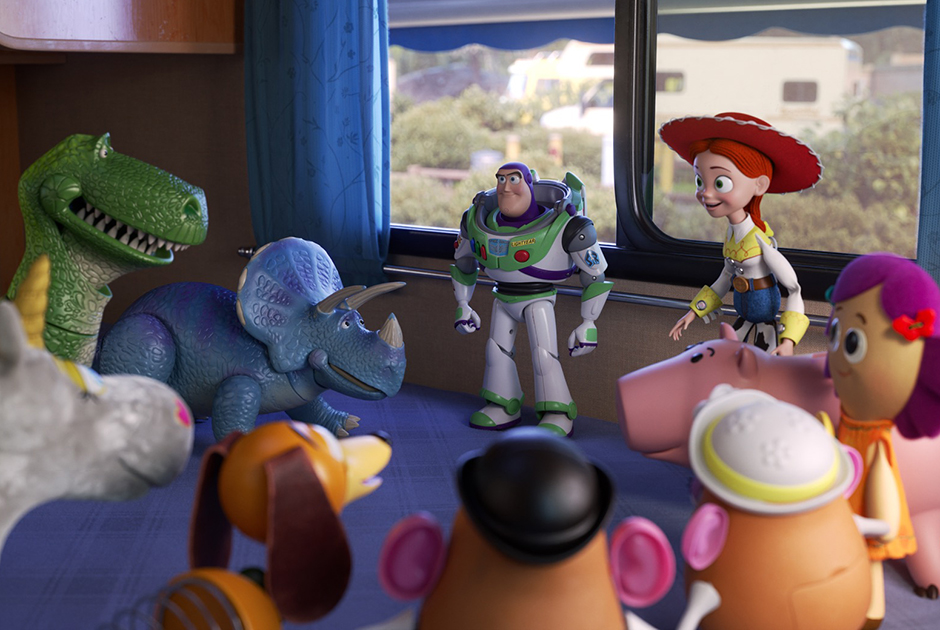 Студия Pixar, долго служившая в Голливуде образцом по части придумывания новых проектов, в последнее время чрезмерно, пожалуй, увлеклась сиквелами во вред оригинальным мультфильмам — другое дело, что на качестве, например, франшизы «Истории игрушек» это никак не сказалось. Даже наоборот — с каждой новой серией приключения ковбоя Вуди и астронавта Базза только приобретали в эмоциональной широте и красоте визуального решения. В четвертом фильме компанию героев пополнит новый персонаж — уморительно нелепое и робкое порождение детских очумелых ручек Вилкинс. С 20 июня. 